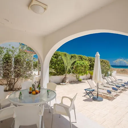 Fantastische Ferienvilla Mit Grossem Garten *
